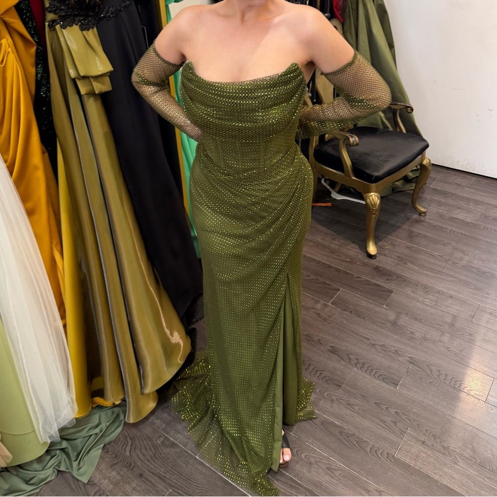 Elegant Olive Green Strapless Evening Gown